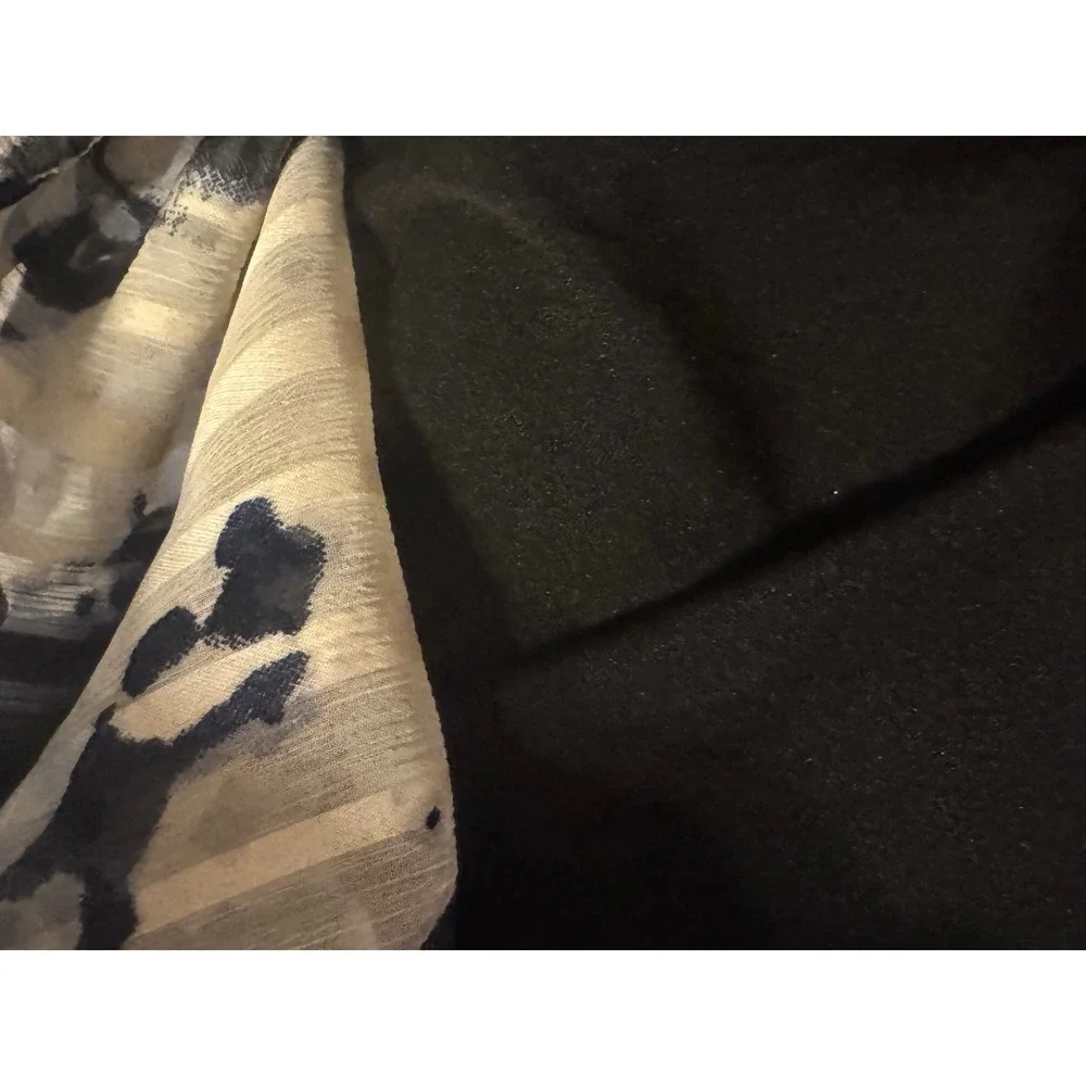 Motherhood Maternity pre owned